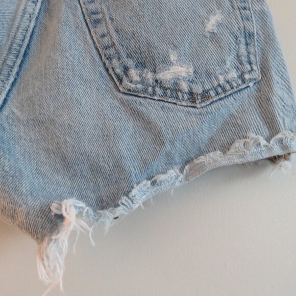 AGOLDE Parker Vintage Cut-Off Shorts in Swapmeet - Size 24 Waist - Picture 14 of 16